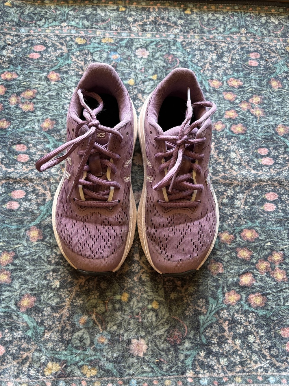 Kids ASICS Running Sneaker